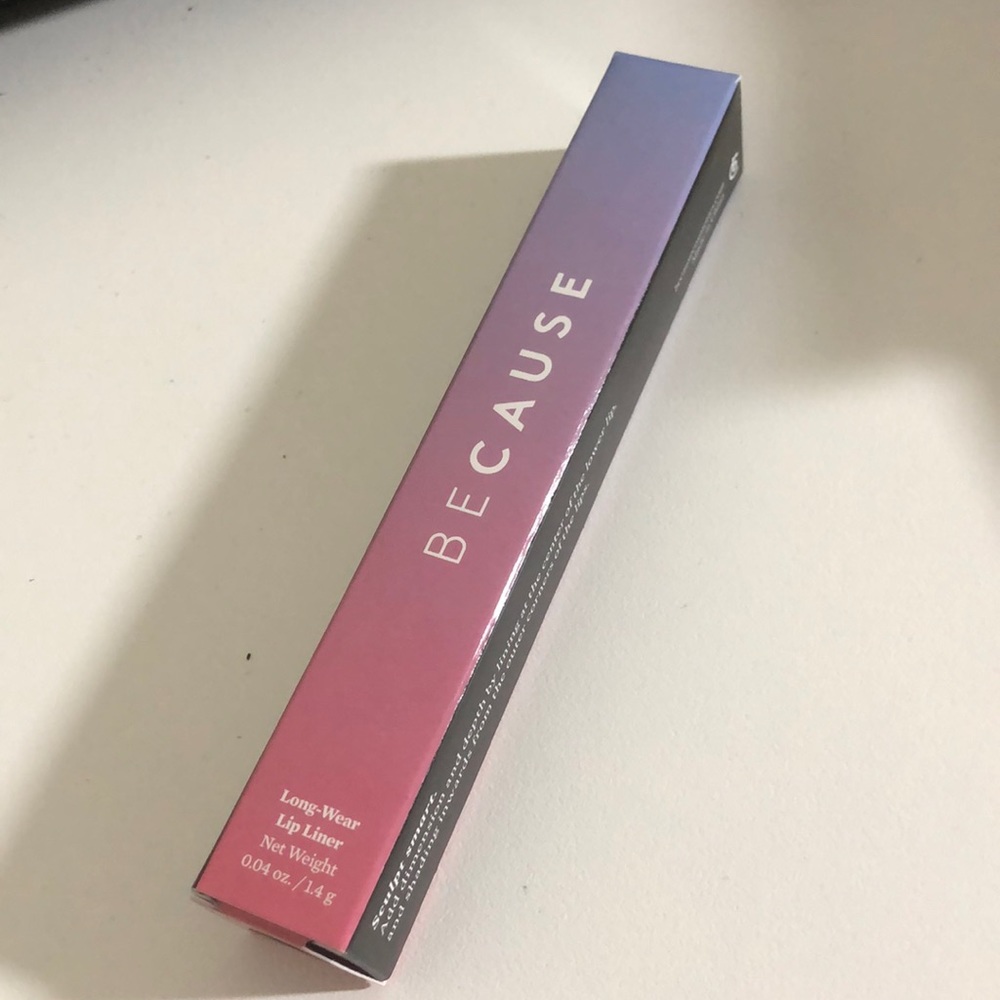 Long-Wear Lip Liner in Au Naturel